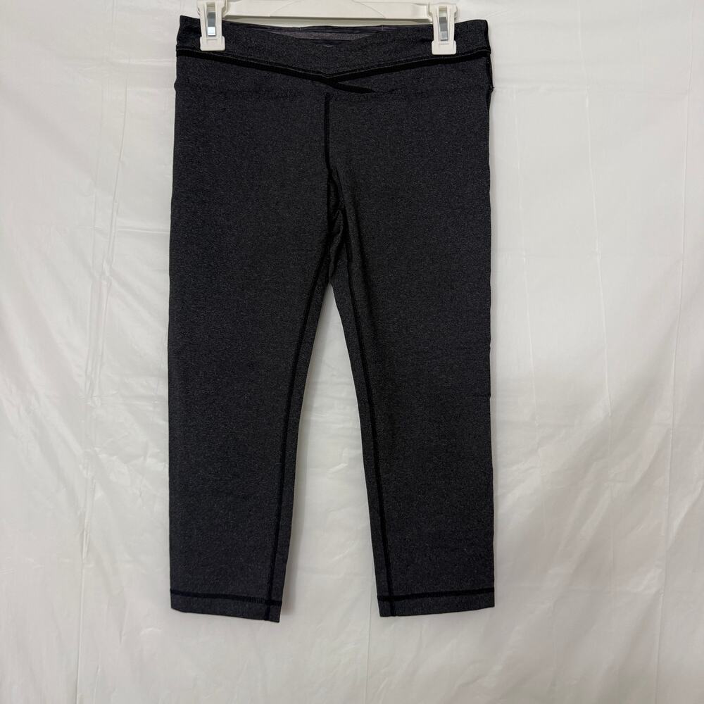 Lululemon Wunder Under Heather Gray Pritti Ruffle Crop Leggings Lululemon SIZE 8